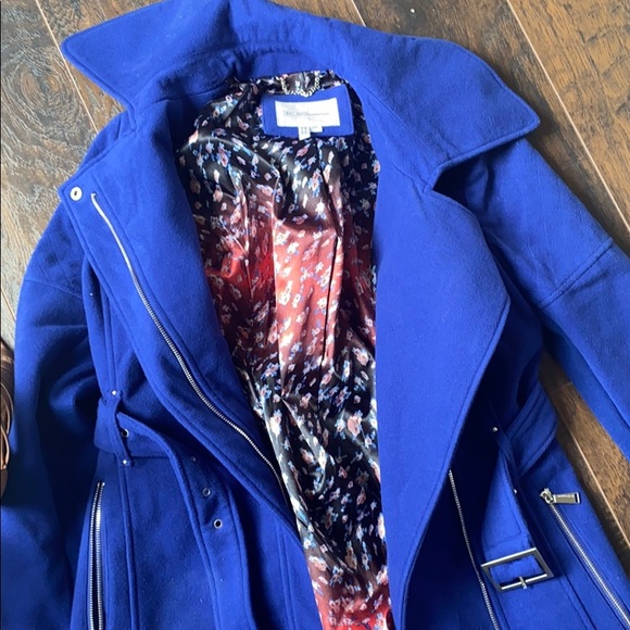 BCBG Generation Trench - Picture 3 of 5